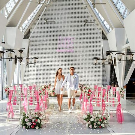 Aloft Bali Seminyak Hotel Екстериор снимка
