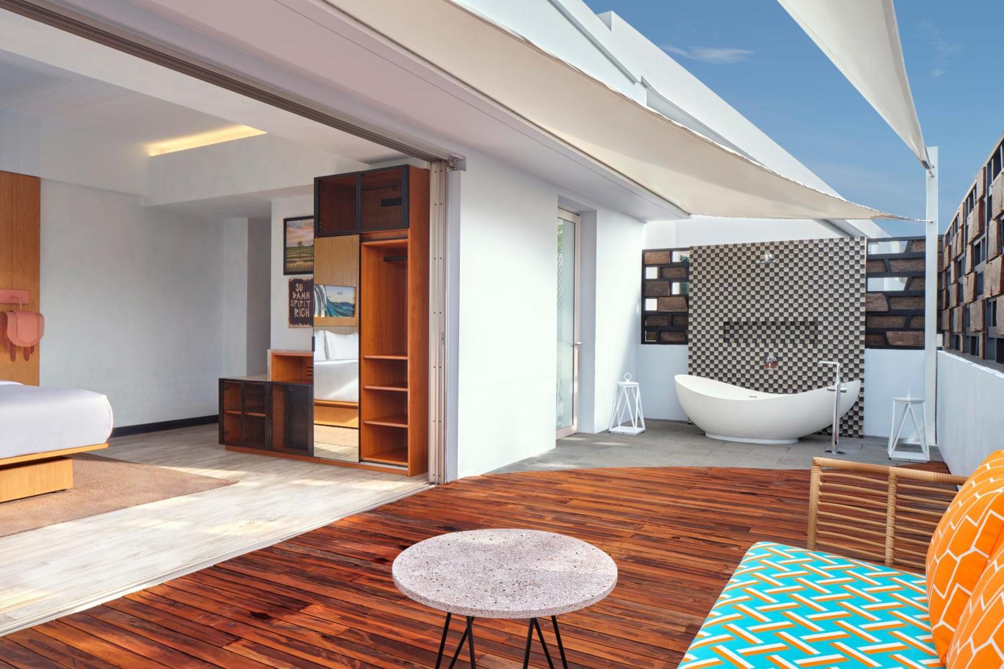 Aloft Bali Seminyak Hotel Екстериор снимка