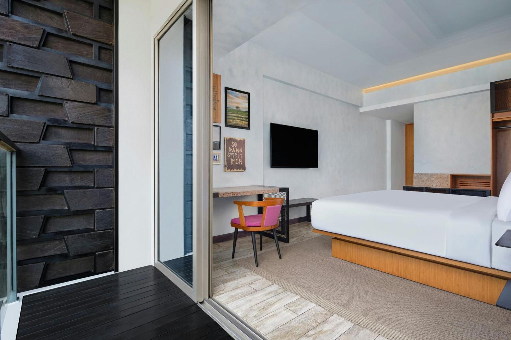 Aloft Bali Seminyak Hotel Екстериор снимка