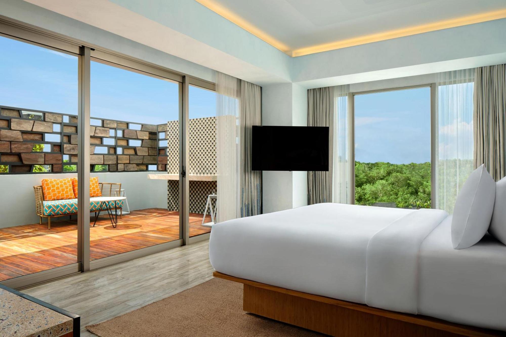 Aloft Bali Seminyak Hotel Екстериор снимка